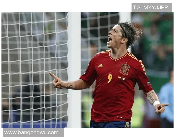 圣本图与阿拉拉夸的精彩对决揭示足球战术与球队实力的较量 圣本图与阿拉拉夸的精彩对决揭示足球战术与球队实力的较量