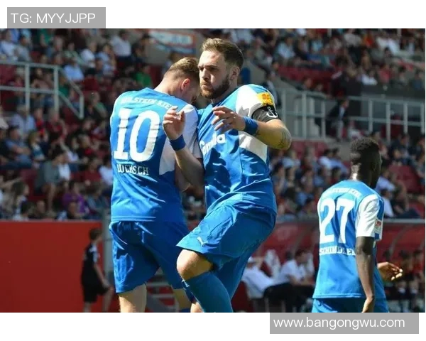 基尔梅与科隆对决分析及比赛前瞻策略探讨 基尔梅与科隆对决分析及比赛前瞻策略探讨